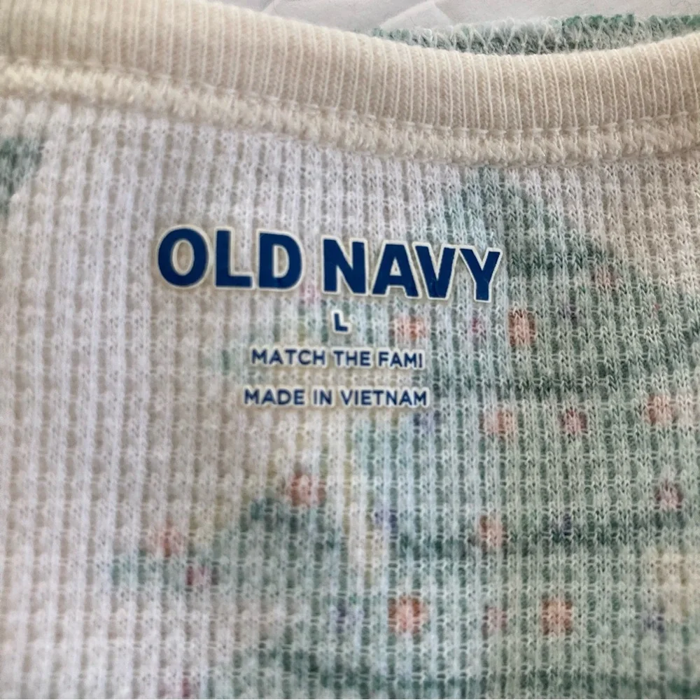Old Navy / Christmas tree thermal pajamas - Picture 12 of 13